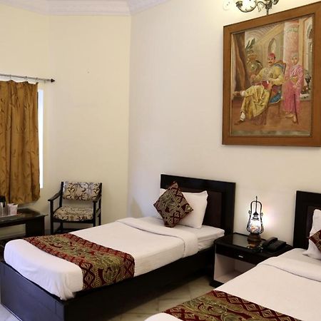 Hotel Karan Villas Kota  Kültér fotó