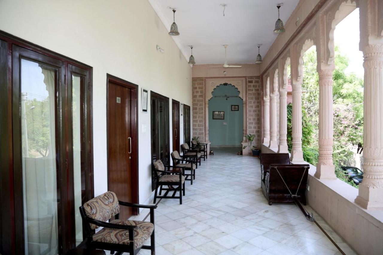 Hotel Karan Villas Kota  Kültér fotó