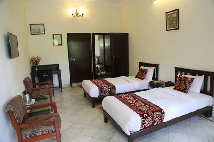 Hotel Karan Villas Kota  Kültér fotó