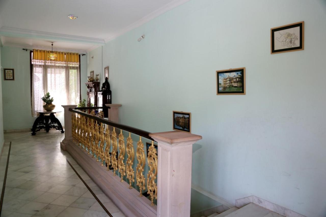 Hotel Karan Villas Kota  Kültér fotó