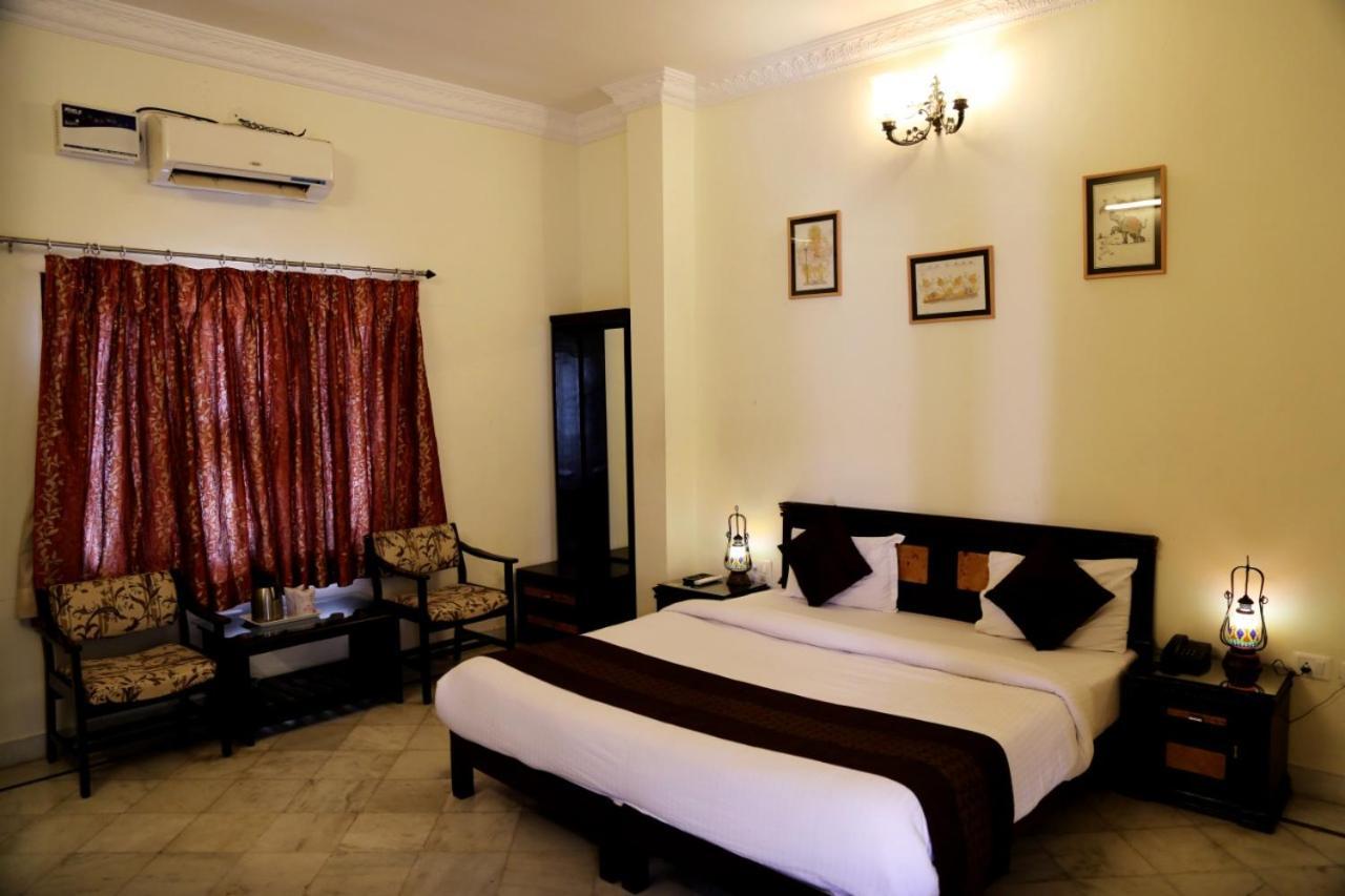Hotel Karan Villas Kota  Kültér fotó