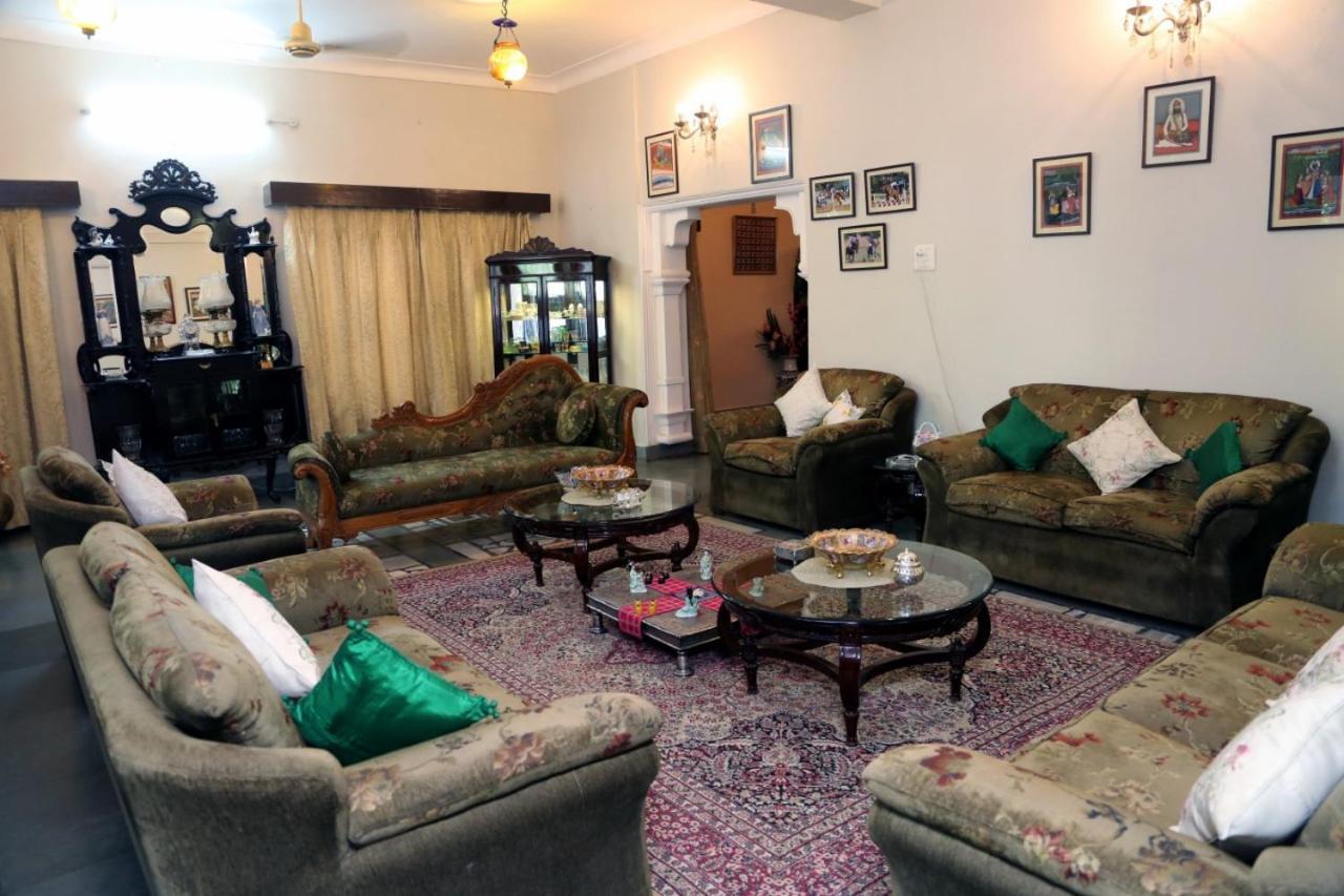 Hotel Karan Villas Kota  Kültér fotó